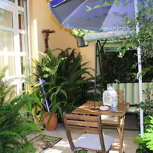 Affittacamere Il Giardino Di Laura Private 