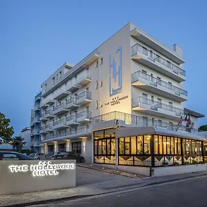 Hotel Hollywood***s ***